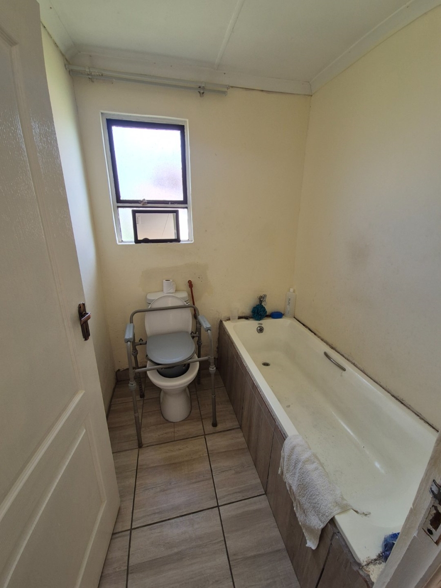 2 Bedroom Property for Sale in Motherwell NU 12 Eastern Cape